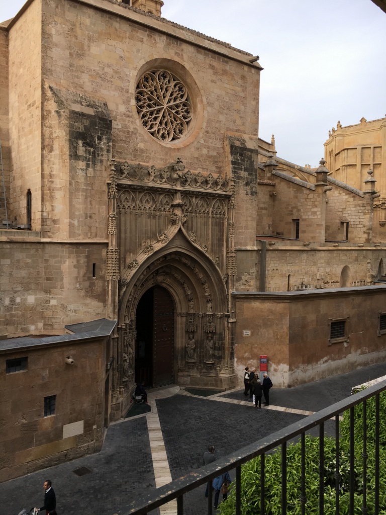 UN APARTAMENTO CON VISTAS